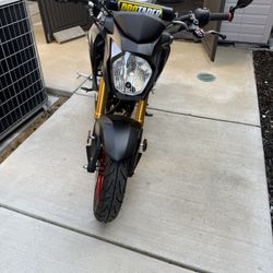 2022 Kawasaki Z125 Pro