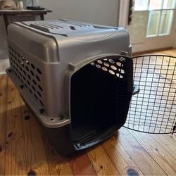 Travel Dog Kennel - Medium 28”L x 20.5”W x  21.5” H