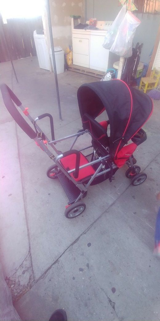 Joovy Caboose Ultralight double stroller