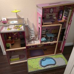Large Dollhouse Uptown Modern by KidKraft Originally 200