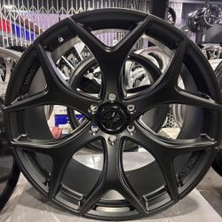 22” TORQUE Wheels
Shelby Replicas
Black Finish Rims
