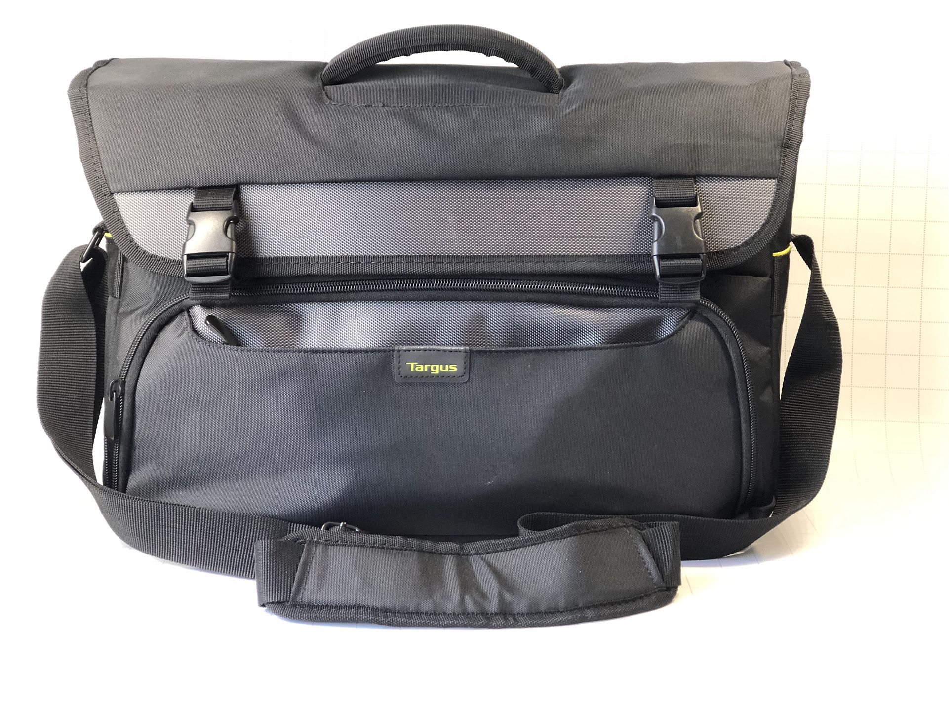 Targus Laptop Travel Bag
