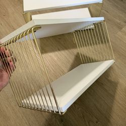 Wall Shelves 