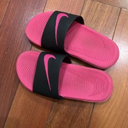 Nike Slides With Adidas Indoor/futsal  Shoes