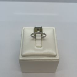 14k Gold Diamond Ring. New.