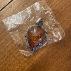 Amber Silver Pendant 