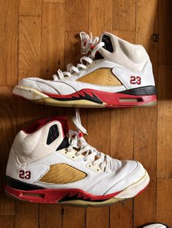 Air Jordan 5 Fire Red Size 10.5 Vintage