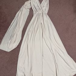 New Xs Long Stretchy Halter Cream Dress