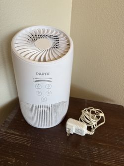 PARTU BS-08 True HEPA Air Purifier with 7-Color Night Light