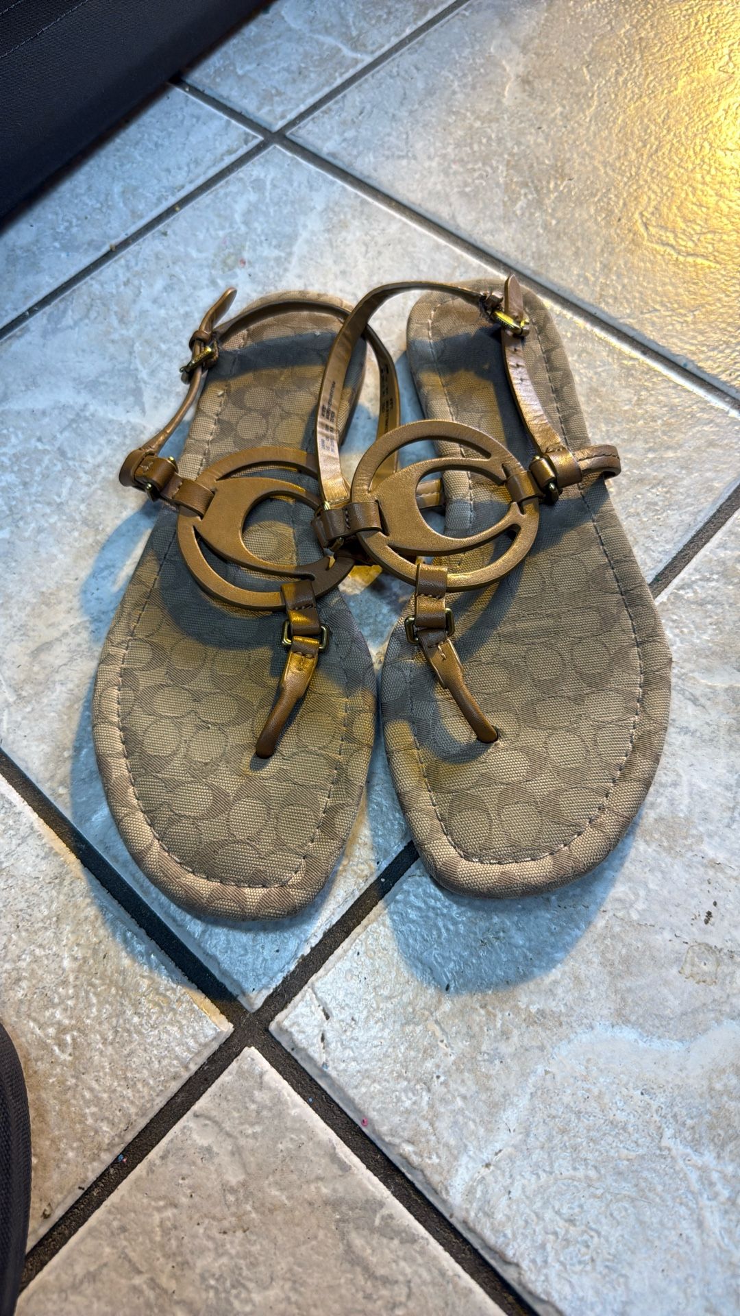 Women’s Coach Flip Flops