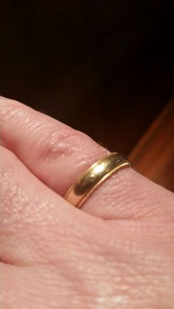 Men's Wedding Ring Will Sell or Trade