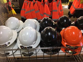Hard Hat- Meets all ANSI Requirements