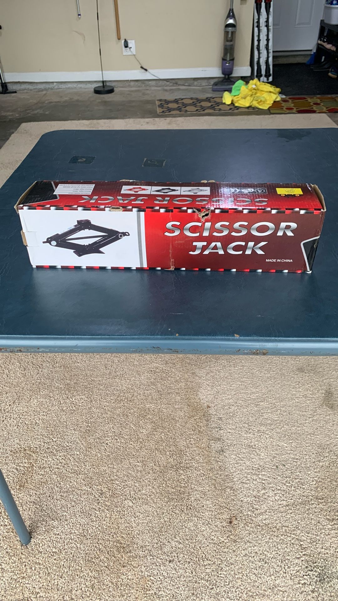 CPROSP Scissor Jack 2.5 tons (5,511 lbs) Capacity with Ratchet Handle Effort Saving