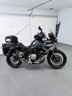 2023 BMW F-750