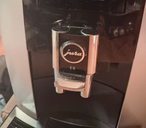 Jura E6 Automatic Espresso Machine Platinum coffee maker 15070 model