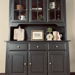 Two Piece Green Hutch