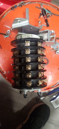 Electroswitch Series 24 Lock-Out Relay (LOR), specifically identified by the Cat. No. 7805D. 