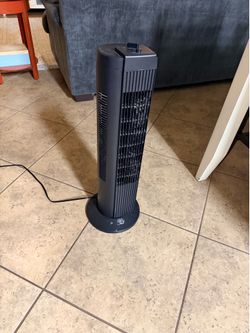 Standing oscillating fan