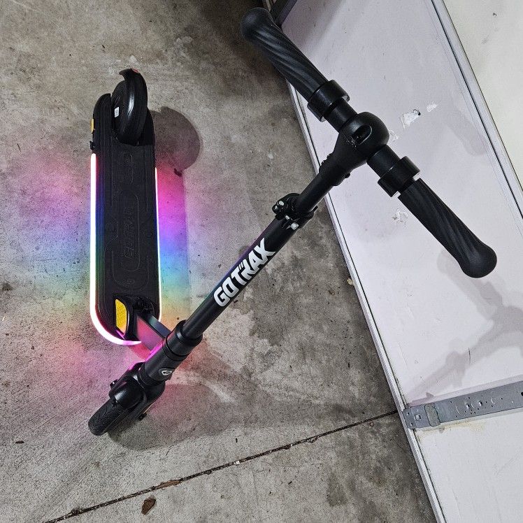 Gotrax Xoom Kids Electric Scooter