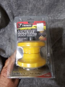 trimax lunette tow ring lock