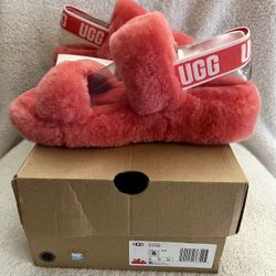New🙋‍♀️Ugg Slippers Size 6 Color Coral 🪸 Authentic 100% For Woman’s 