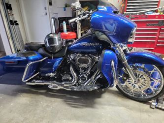 Harley Street Glide Touring Exhaust 