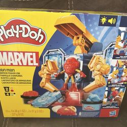 New large marvel iron man playdoh set