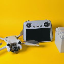 DJI Mini 3 Pro Fly More Combo