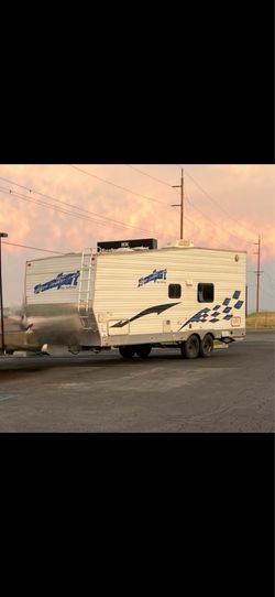 2006 THOR CALIFORNIA TAHOE 244 FS
