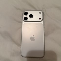 Iphone 17 pro max 256gb silver