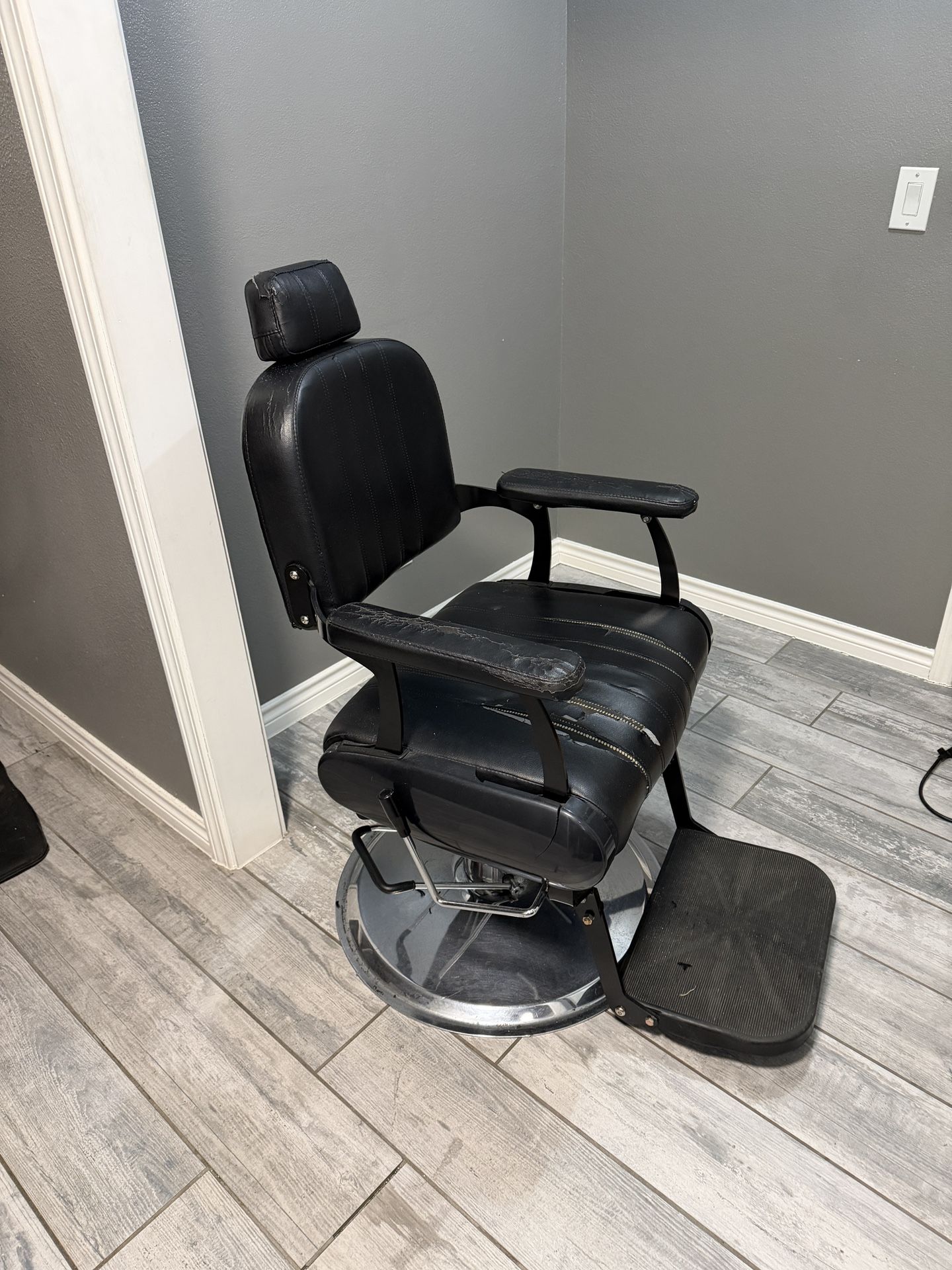 Barber Chair