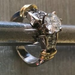 18k Gold Wedding Engagement Ring 
