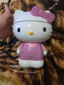 Hello kitty Jar