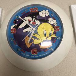 1995 Tweety Bird And Sylvester Clock 