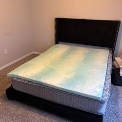 FREE BED MUST PU TODAY OR TOMORROW BLACK BED FRAME AND BEDS