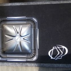 10 inch Solarbaric Kicker dual coiled boxed