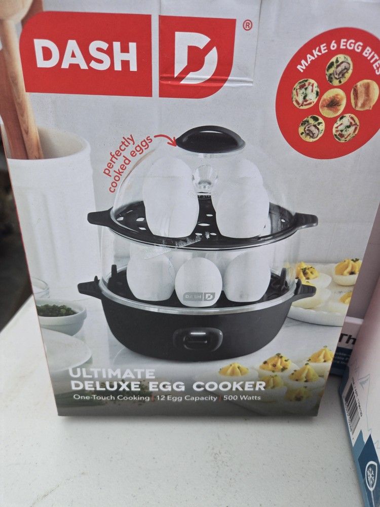 Ultimate Deluxe Egg Cooker