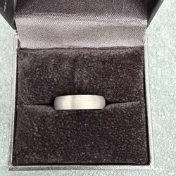 Men’s Tungsten Wedding Ring