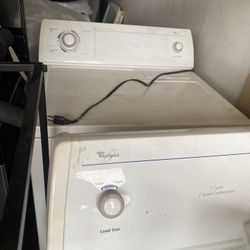 Whirlpool Washer And Dryer Set