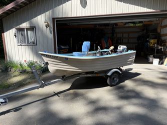 Hi-laker Boat