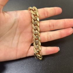 Gold Cuban Bracelet 