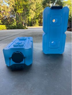 Water Brick International: 10 Pack,  3.5 Gal.