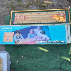 Vintage Shuffle Board Game Perfect Condition With Box 