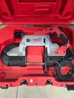 Milwaukee Portable Band Saw with Case