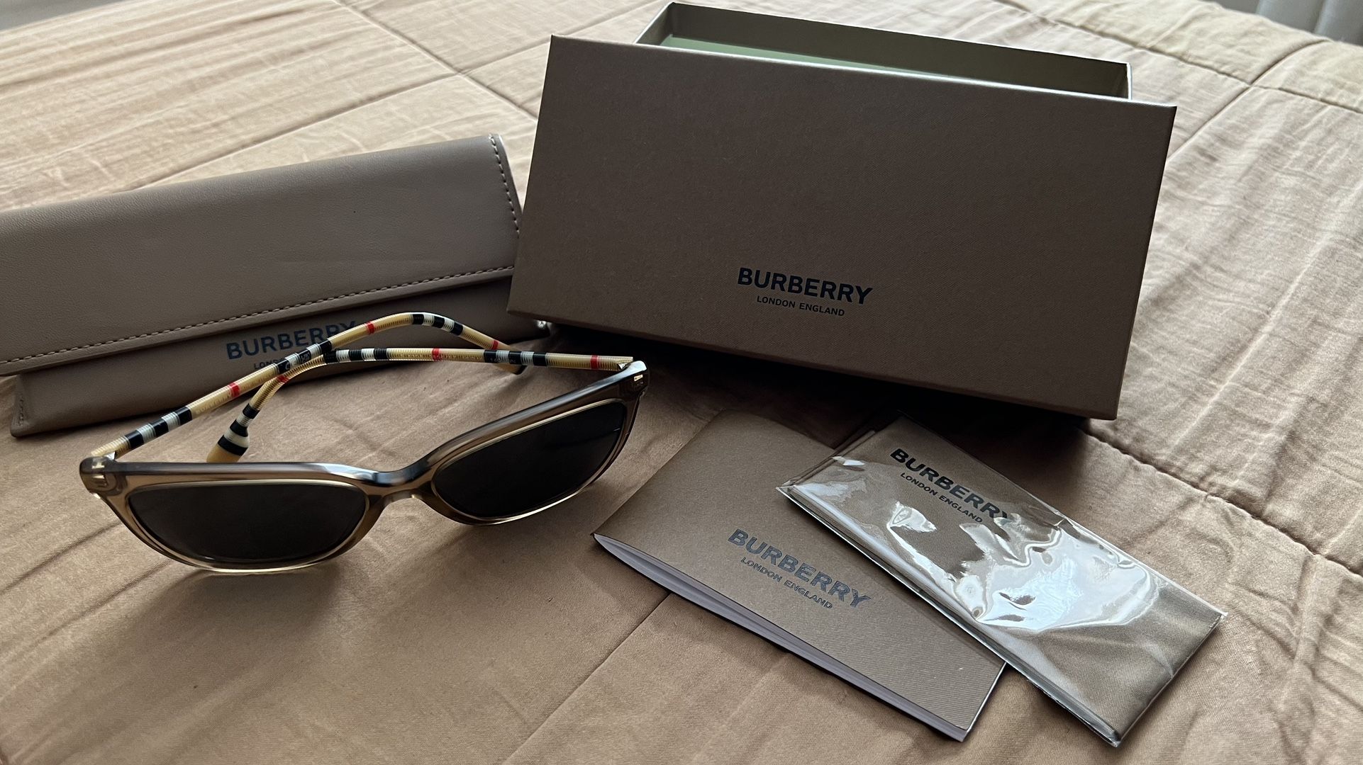 Burberry Sunglasses