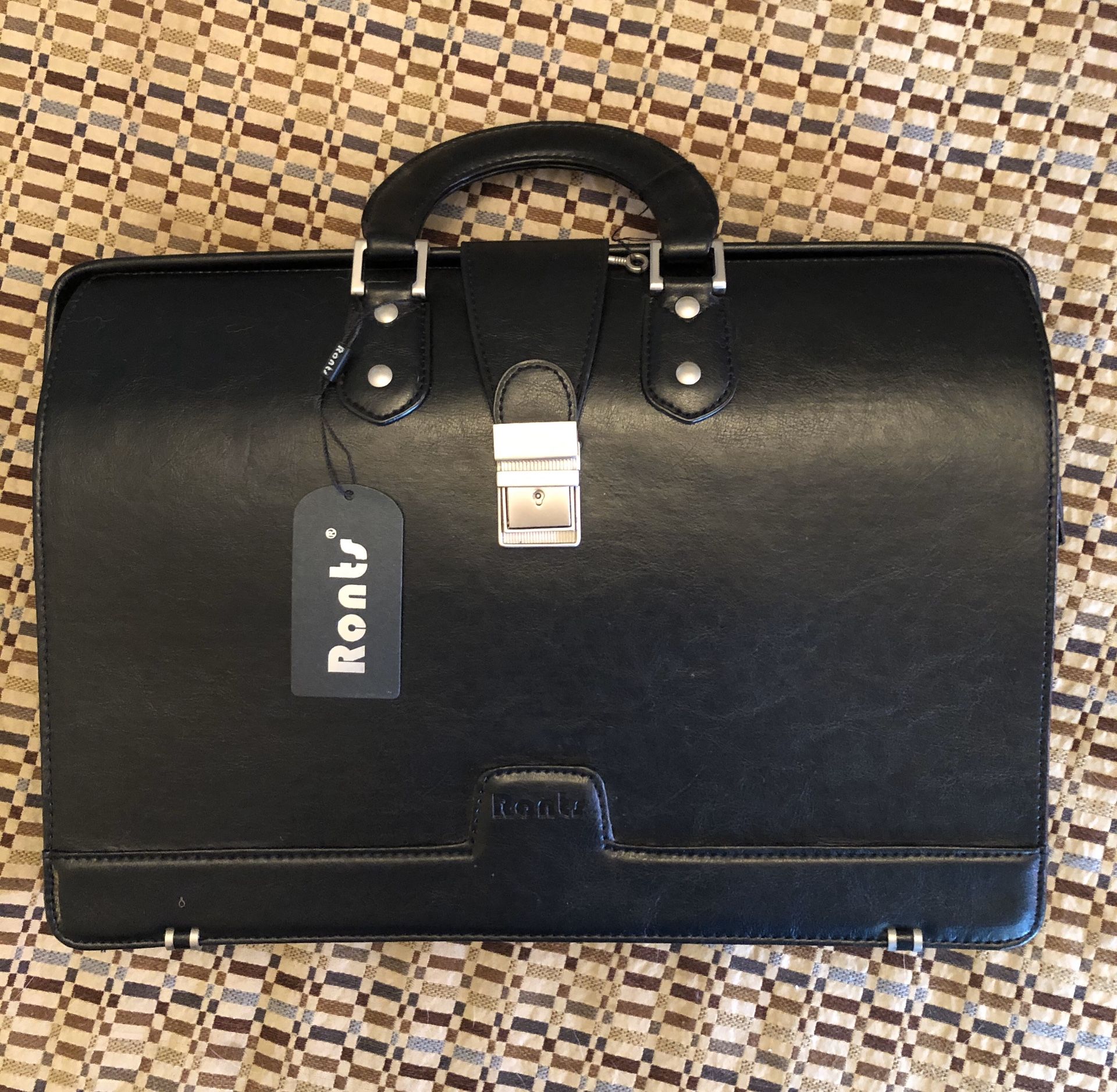 New genuine leather briefcase