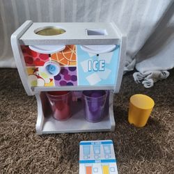 Melissa And Doug Drink Dispenser