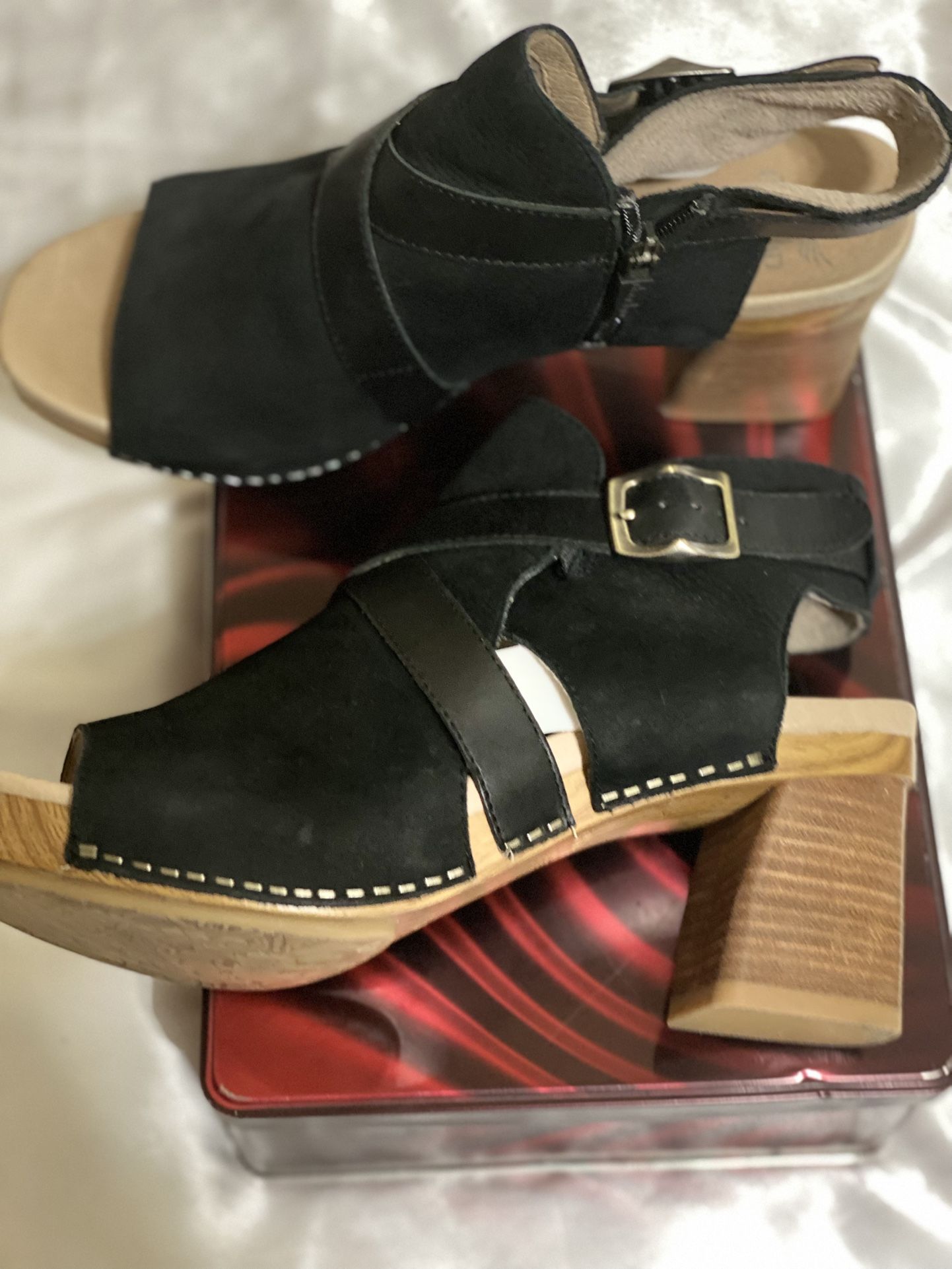DANSKO Shoes Arlene Black Nubuck Platform Sandal Size 7.5