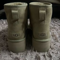 Ugg Platform Boots Women’s 