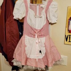 Costume